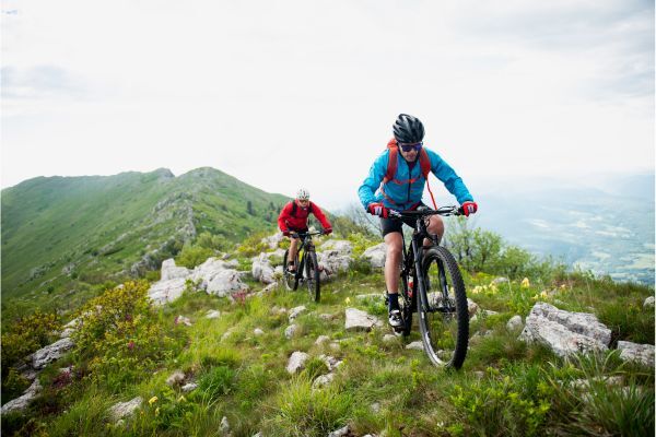 Mountainbike e-kerékpár: Társ az új kalandokban
